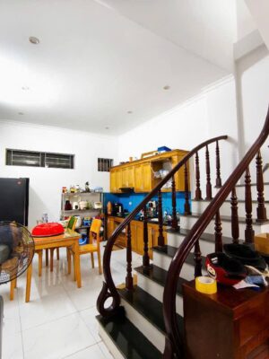 TRUNG TÂM QUẬN HOÀNG MAI – NGÕ THẲNG TẮP – NGÕ NGUYÊN LÝ Ô TÔ ĐỖ CỬA – SỔ ĐỎ NỞ HẬU.